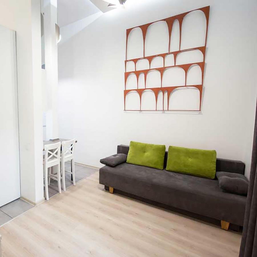Kyiv White Apartment Bagian luar foto