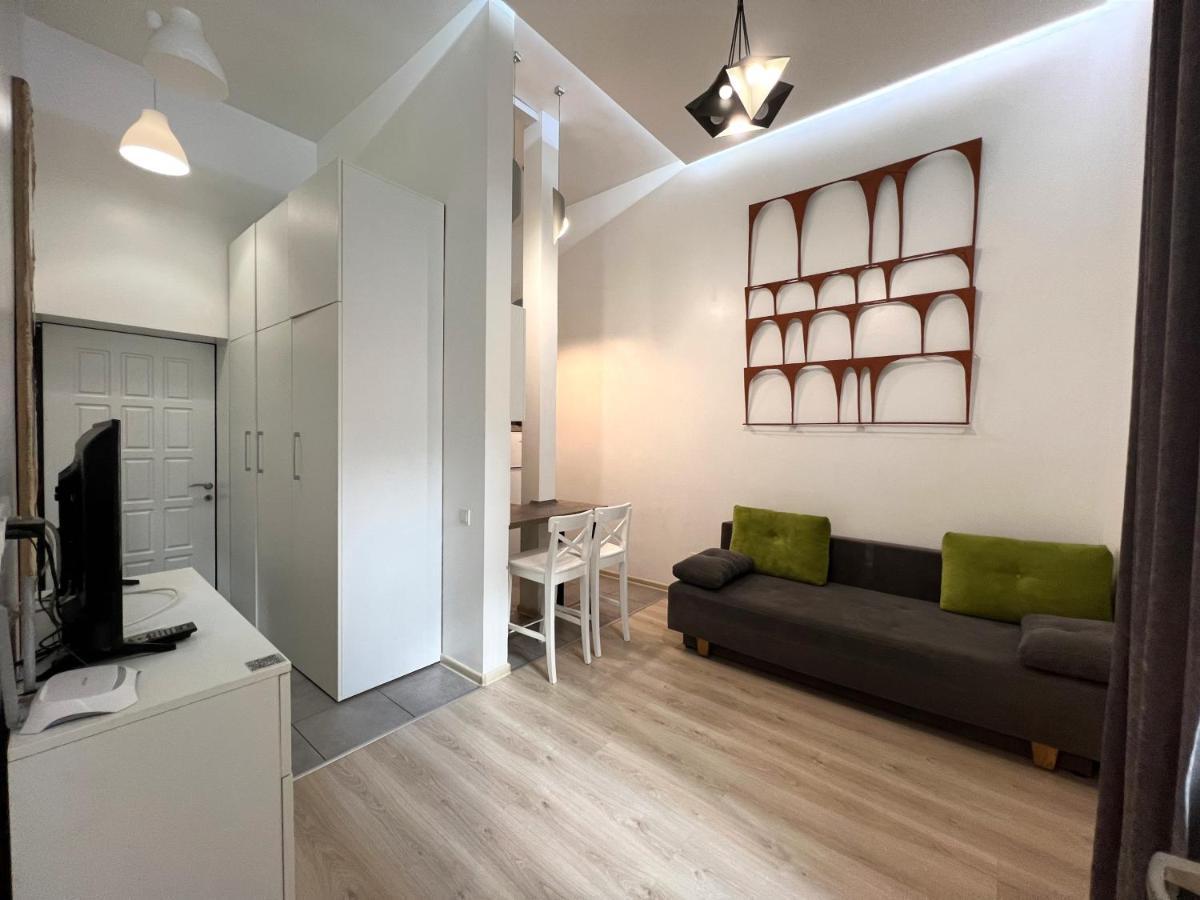 Kyiv White Apartment Bagian luar foto